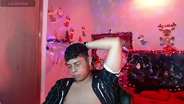 Snapshot of Wiiliam_20 chatting on 12-05-24, 04:06 Wiiliam 20 online show from 12-05-24, 04:06