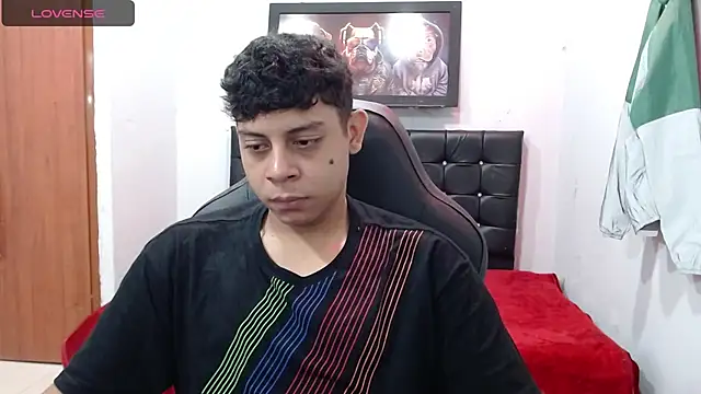 Snapshot of Wiiliam_20 chatting on 02-21-25, 12:17 Wiiliam 20 online show from 02-21-25, 12:17