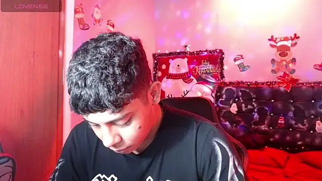 Snapshot of Wiiliam_20 chatting on 12-07-24, 05:15 Wiiliam 20 online show from 12-07-24, 05:15