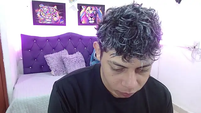 Wiiliam 20 online show from 02-10-26, 08:46