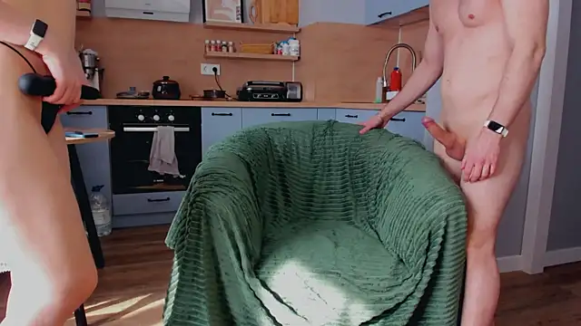  Lora Palmer online show from 03-25-26, 07:30