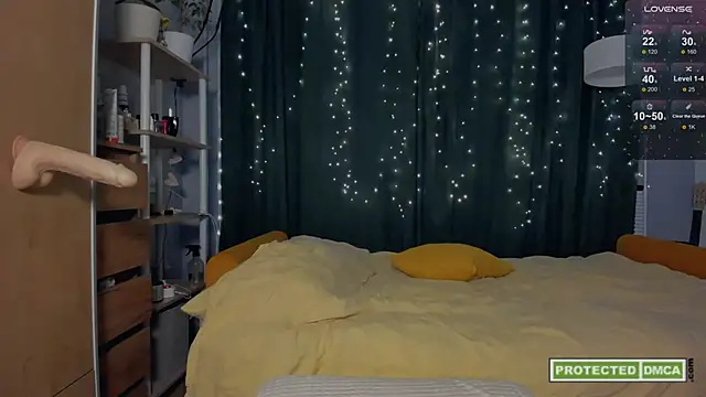  Lora Palmer online show from 01-10-26, 08:31