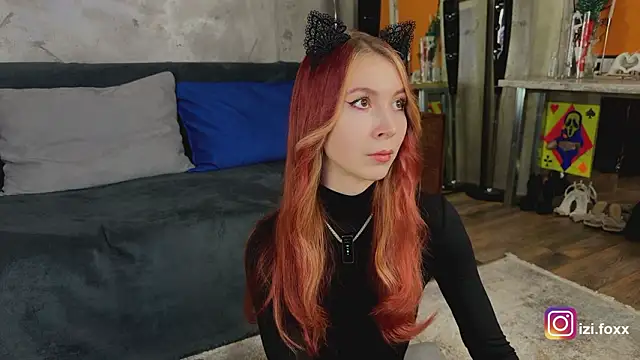 Snapshot of izi-fox chatting on 02-07-26, 04:15 izi-fox online show from 02-07-26, 04:15