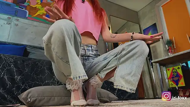 Snapshot of izi-fox chatting on 02-08-26, 04:37 izi-fox online show from 02-08-26, 04:37