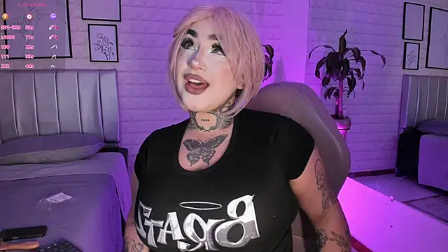 bella-green online show from 11-06-25, 07:07