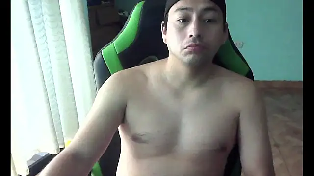 Snapshot of Allen_ibe chatting on 02-12-26, 02:39 Allen ibe online show from 02-12-26, 02:39