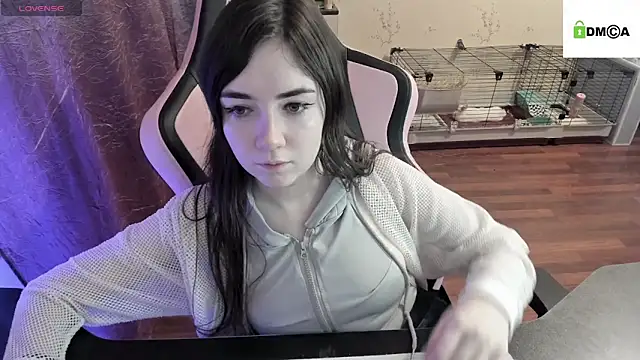 Crazy forest fairy online show from 12-20-24, 11:58