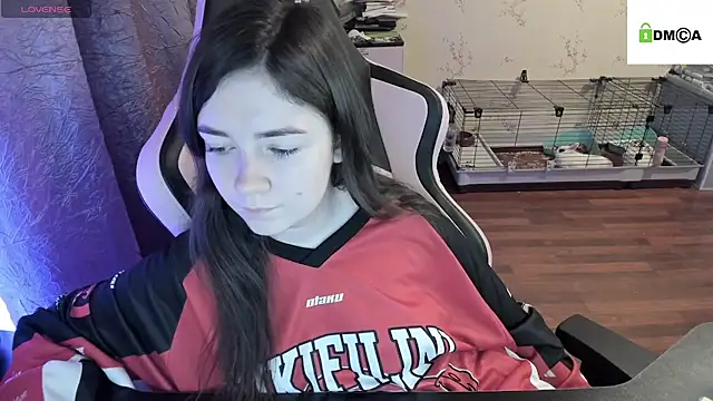 Crazy forest fairy online show from 02-26-25, 10:47