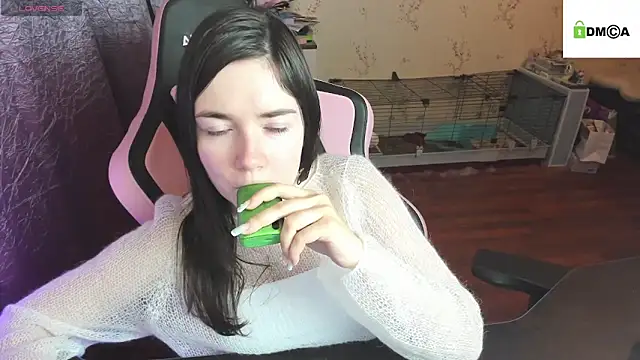 Crazy forest fairy online show from 10-23-25, 03:54