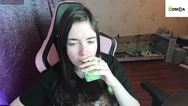 Crazy forest fairy online show from 11-13-25, 02:15