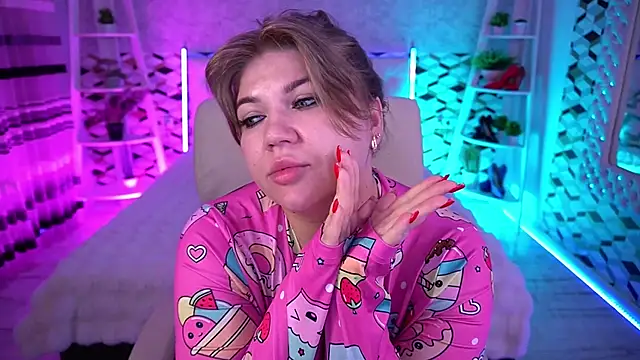 Snapshot of GabbieJay chatting on 05-15-26, 01:20 GabbieJay online show from 05-15-26, 01:20