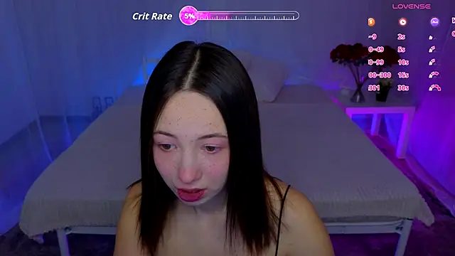 Hayle Hill online show from 11-08-25, 04:49