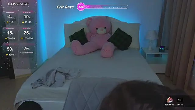 Hayle Hill online show from 10-13-25, 02:13