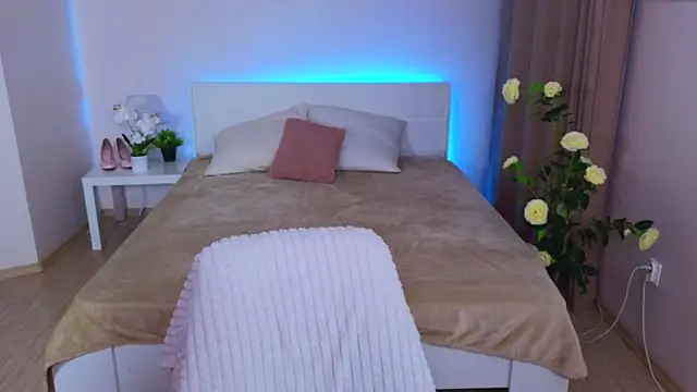 Hayle Hill online show from 03-19-25, 09:28