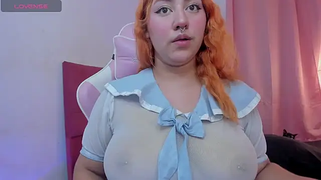 Snapshot of scarlett_queen56 chatting on 02-28-25, 03:37 scarlett queen56 online show from 02-28-25, 03:37