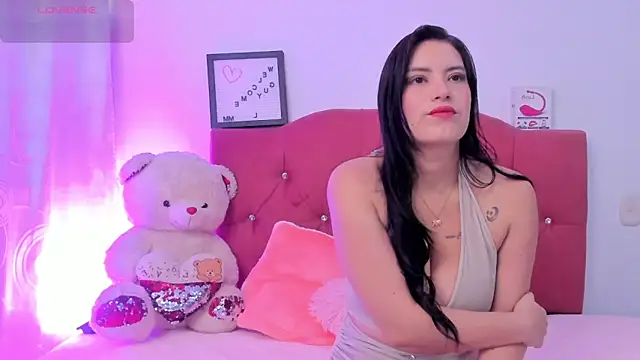 LucianaTomson online show from 11-16-25, 06:23