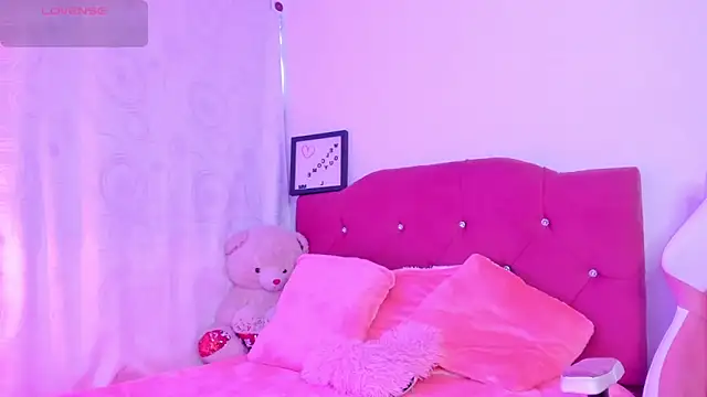 LucianaTomson online show from 02-13-26, 10:21