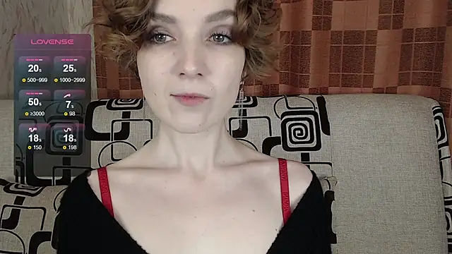 TinaWince online show from 02-14-26, 04:45