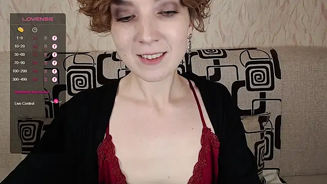 TinaWince online show from 09-21-25, 04:50