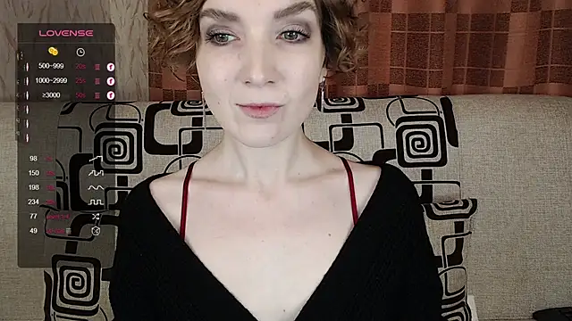 TinaWince online show from 11-23-25, 04:44