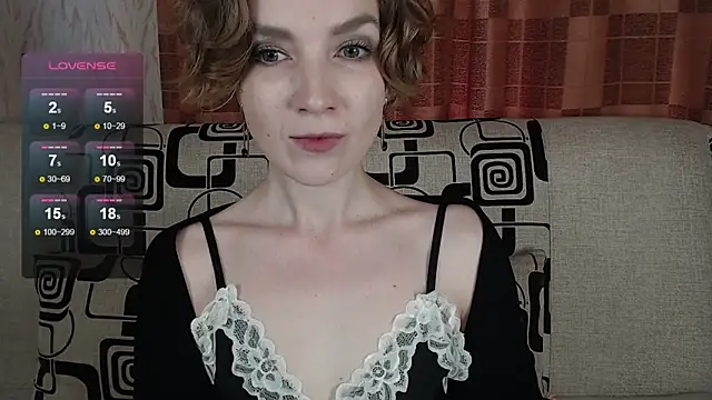 Snapshot of TinaWince chatting on 05-23-26, 04:55 TinaWince online show from 05-23-26, 04:55