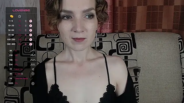 Snapshot of TinaWince chatting on 06-07-26, 05:01 TinaWince online show from 06-07-26, 05:01
