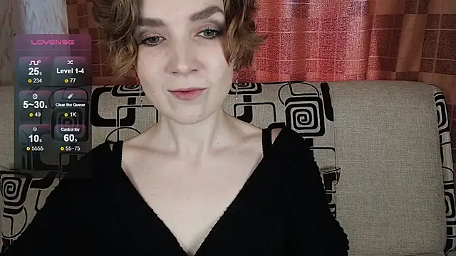 TinaWince online show from 04-12-26, 05:00