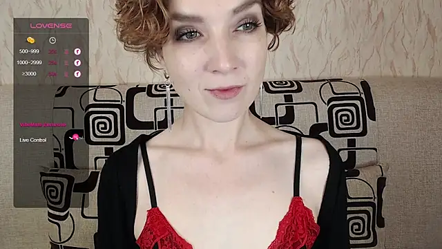 TinaWince online show from 09-18-25, 05:32