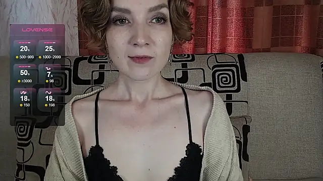 Snapshot of TinaWince chatting on 05-21-26, 04:54 TinaWince online show from 05-21-26, 04:54