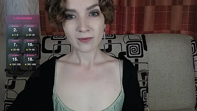 Snapshot of TinaWince chatting on 05-24-26, 04:56 TinaWince online show from 05-24-26, 04:56