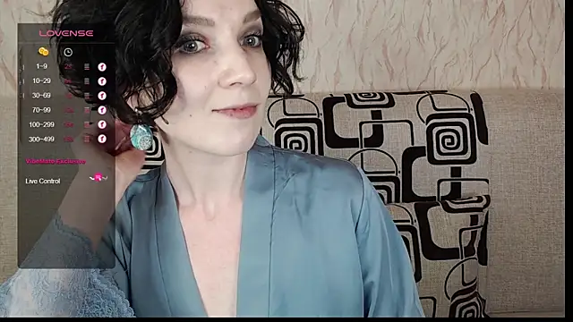 TinaWince online show from 03-22-25, 09:45