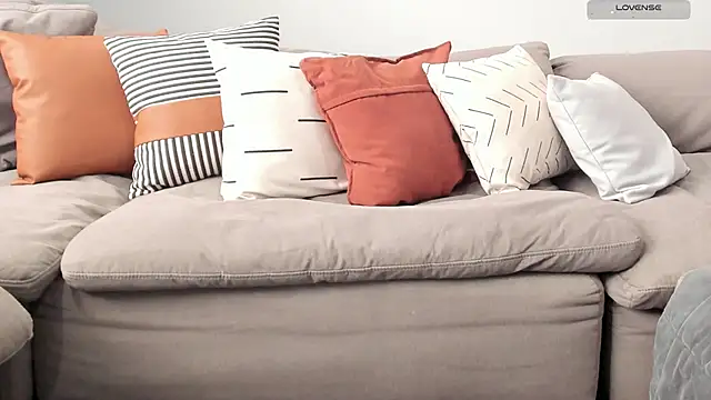  alaiasmile  online show from 02-27-26, 03:01