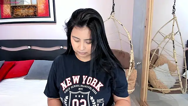  alaiasmile  online show from 06-28-26, 05:30