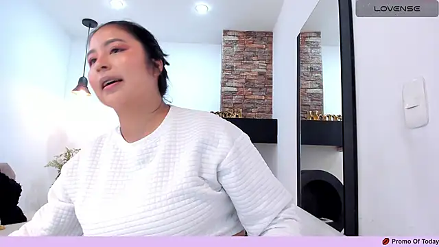 Snapshot of _alaiasmile_ chatting on 03-15-25, 07:38 alaiasmile online show from 03-15-25, 07:38