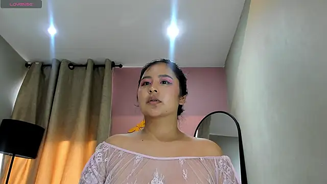 Snapshot of _alaiasmile_ chatting on 03-07-25, 06:11 alaiasmile online show from 03-07-25, 06:11