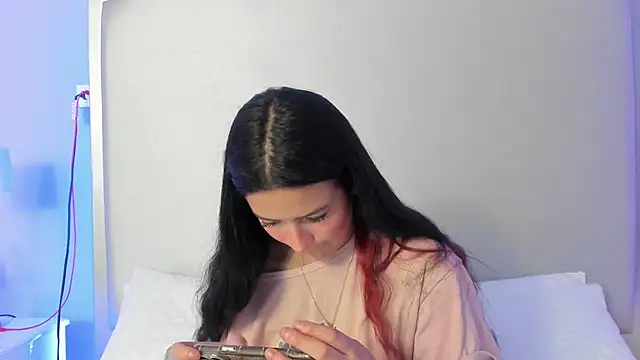 dafne bss online show from 09-17-25, 05:42