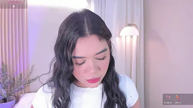 Snapshot of mara_brooks chatting on 11-26-25, 03:17 mara brooks online show from 11-26-25, 03:17