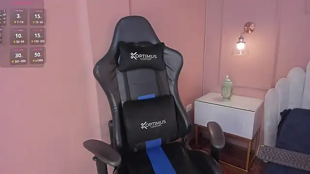 Snapshot of mara_brooks chatting on 09-24-25, 10:05 mara brooks online show from 09-24-25, 10:05