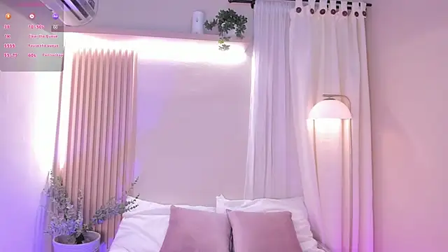 Snapshot of mara_brooks chatting on 11-20-25, 07:25 mara brooks online show from 11-20-25, 07:25