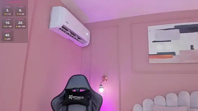 Snapshot of mara_brooks chatting on 10-12-25, 06:53 mara brooks online show from 10-12-25, 06:53