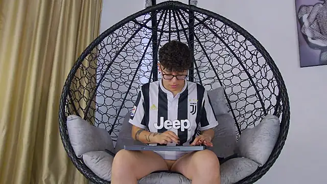 alex noa online show from 04-03-26, 07:31