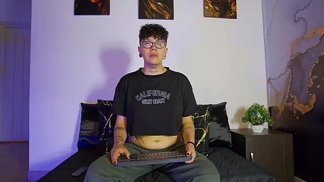 alex noa online show from 04-04-26, 05:41