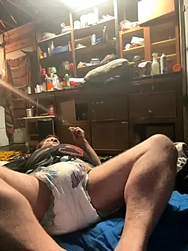 Snapshot of Diaperking916 chatting on 12-01-25, 11:22 Diaperking916 online show from 12-01-25, 11:22