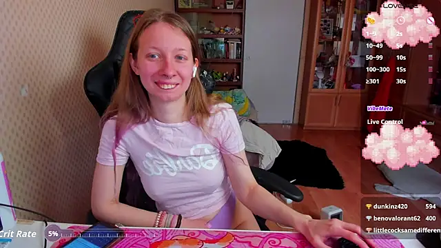 Snapshot of cutieMila chatting on 04-19-26, 07:53 cutieMila online show from 04-19-26, 07:53