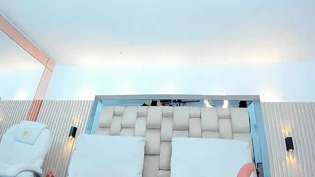 Dalia-Prada online show from 11-28-25, 11:16