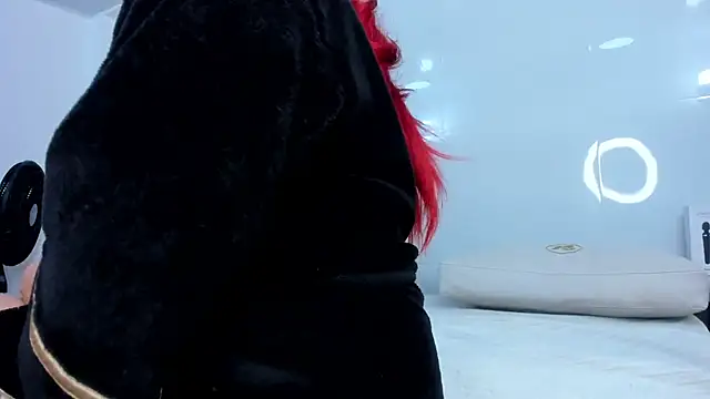 Dalia-Prada online show from 09-27-25, 04:29