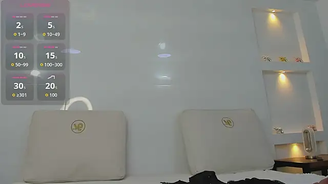 Snapshot of Dalia-Prada chatting on 05-13-26, 03:57 Dalia-Prada online show from 05-13-26, 03:57