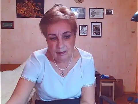 Snapshot of Victoria5643 chatting on 03-19-26, 07:25 Victoria5643 online show from 03-19-26, 07:25