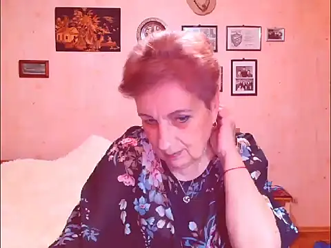 Snapshot of Victoria5643 chatting on 04-06-26, 06:31 Victoria5643 online show from 04-06-26, 06:31