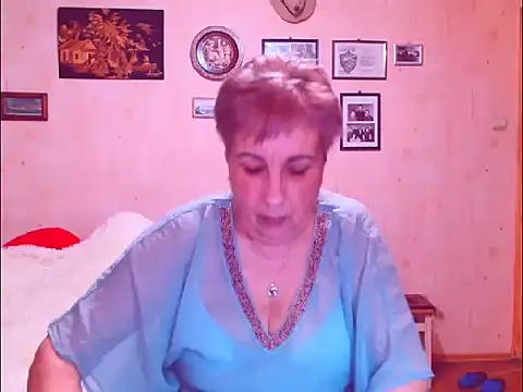 Snapshot of Victoria5643 chatting on 03-30-26, 05:03 Victoria5643 online show from 03-30-26, 05:03